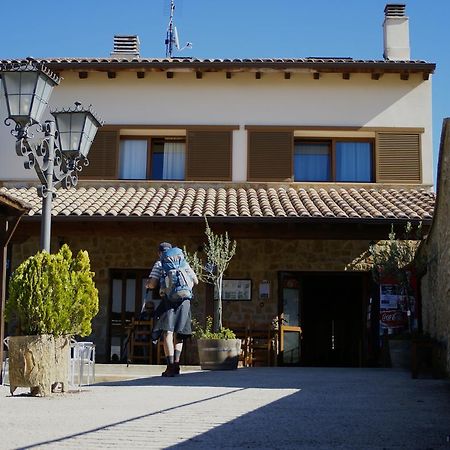 Hostal Camino Del Perdon Uterga Esterno foto
